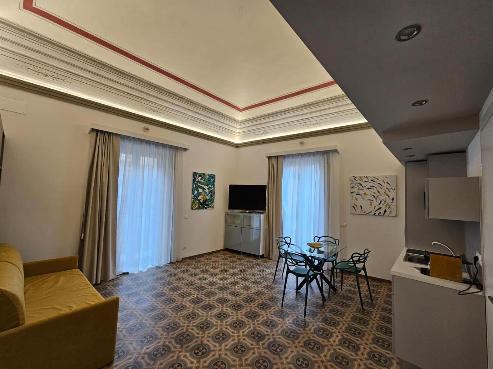 Villa Di Giorgi Apartments Center Чефалу Экстерьер фото