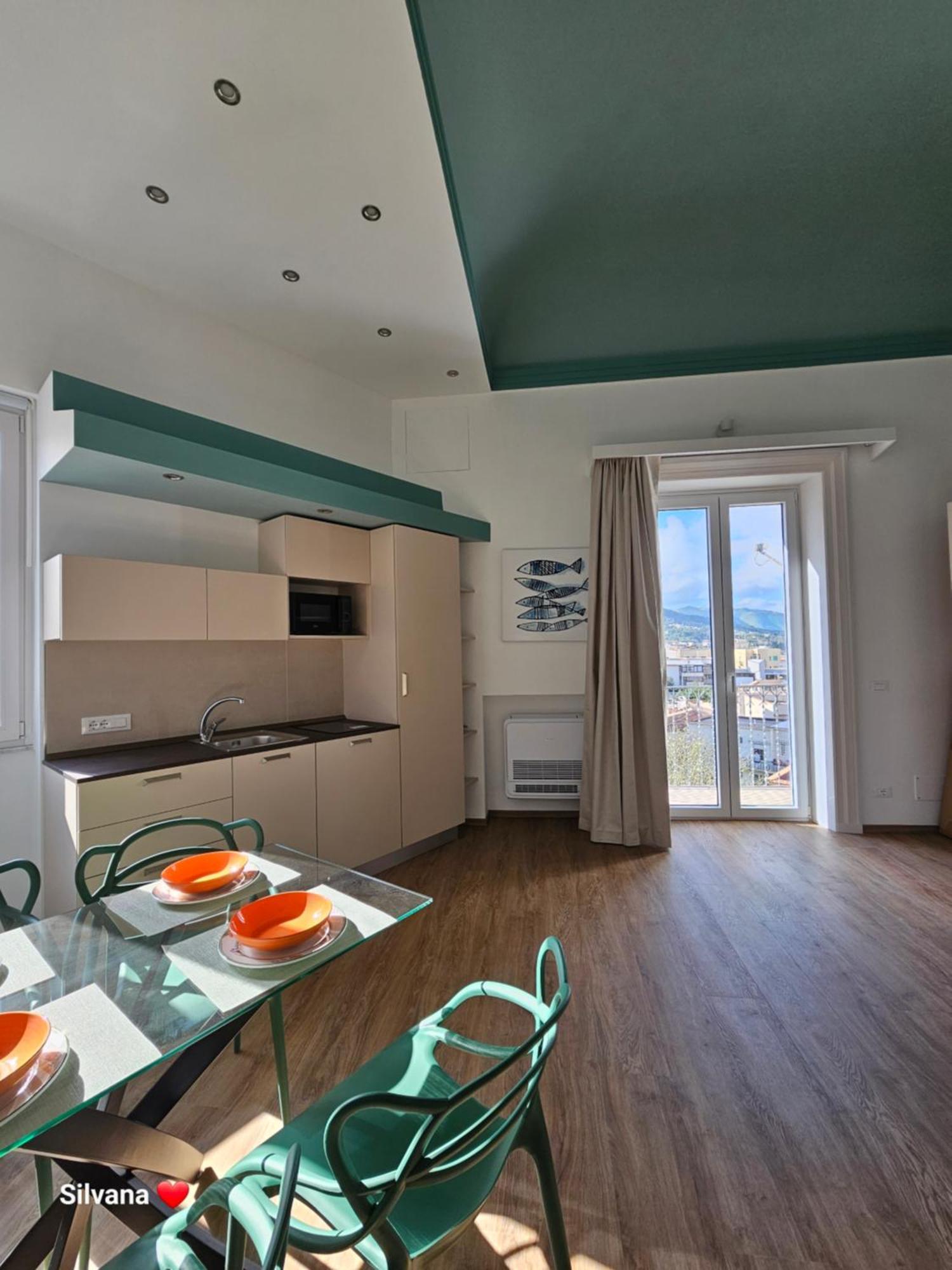Villa Di Giorgi Apartments Center Чефалу Экстерьер фото