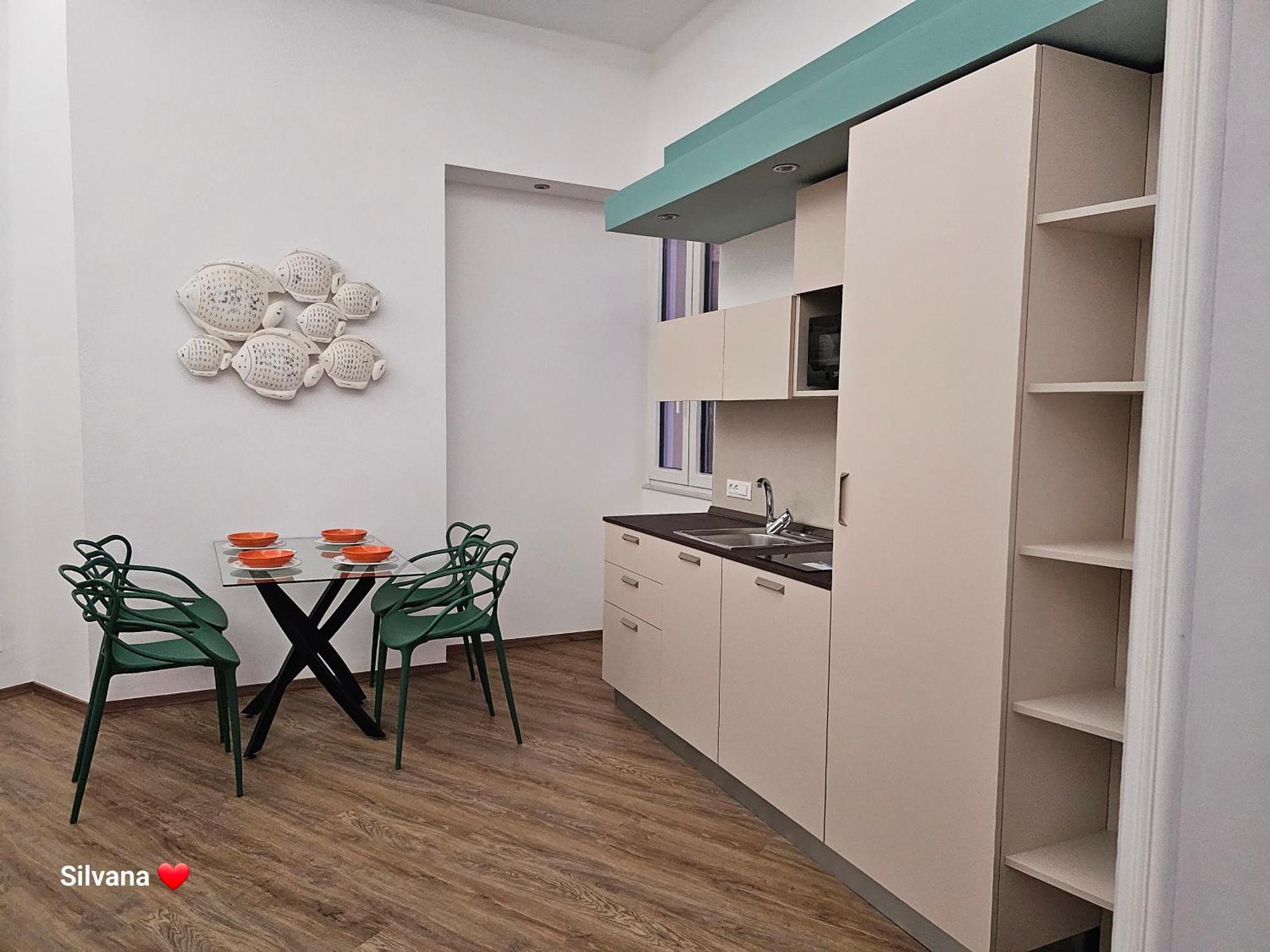 Villa Di Giorgi Apartments Center Чефалу Экстерьер фото